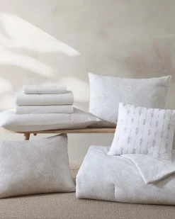 Tommy Bahama Art Of Palms 8-Piece Queen Bed Set- Comforters & Duvets