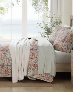 Tommy Bahama Ikat Tropics Reversible 3-Piece Full/Queen Quilt Set- Quilts & Blankets