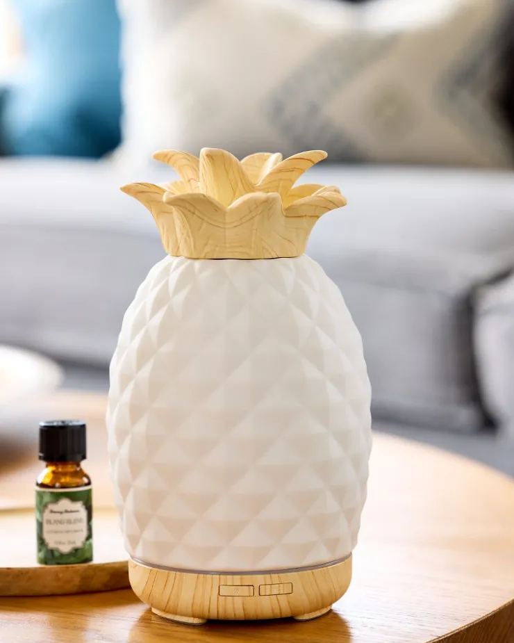 Tommy Bahama Ceramic Pineapple Diffuser- Candles & Diffusers
