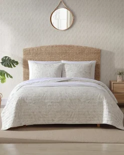 Tommy Bahama Ocean Deep Reversible 3-Piece Full/Queen Quilt Set- Quilts & Blankets
