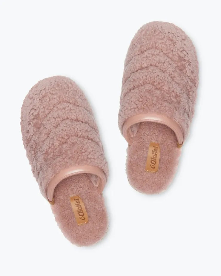 Tommy Bahama Women's OluKai® Pūpū Mua Fuzzy Slippers-Women Shoes & Sandals|Sleepwear