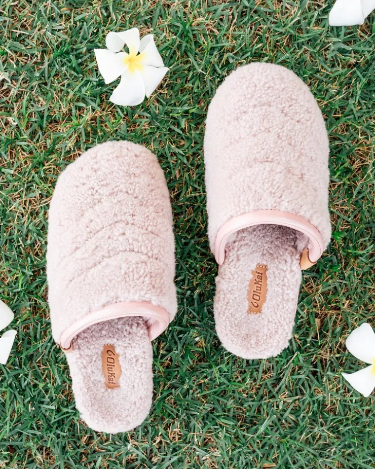 Tommy Bahama Women's OluKai® Pūpū Mua Fuzzy Slippers-Women Shoes & Sandals|Sleepwear